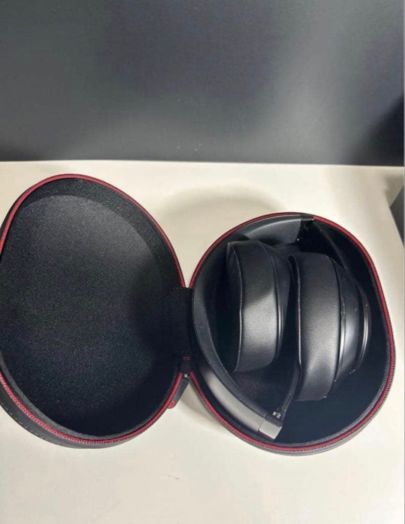 Beats Studio 3 Wireless ノイズキャンセリングヘッドホン