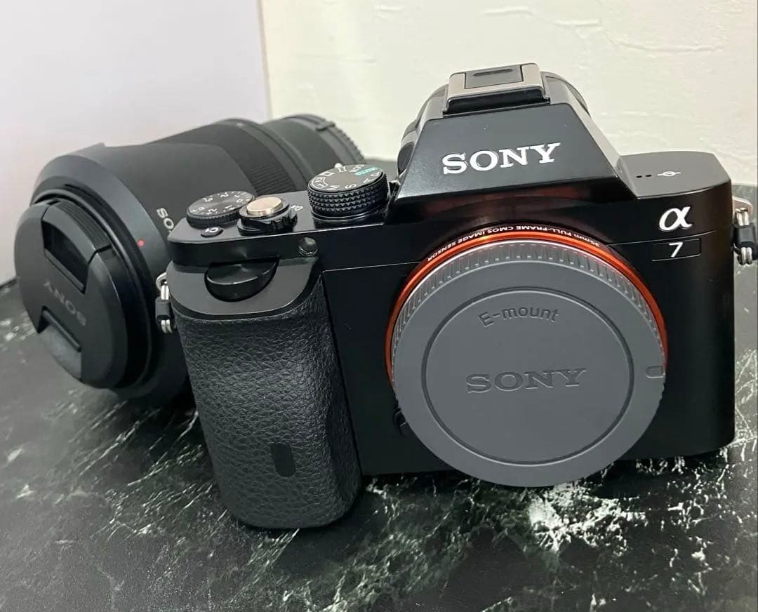 SONY α7 ILCE-7 ズ－ムレンズセット　ソニー　ミラーレス一眼カメラ