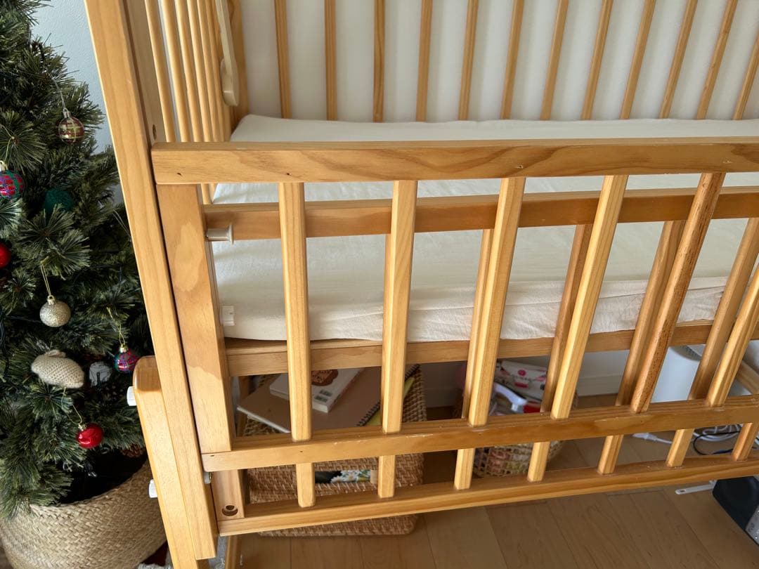 木製オープンタイプベビーベッド