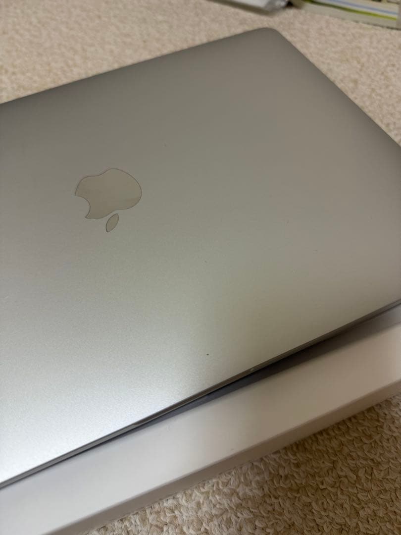 MacBook本体 MacBookpro2022 M2/8G/256G