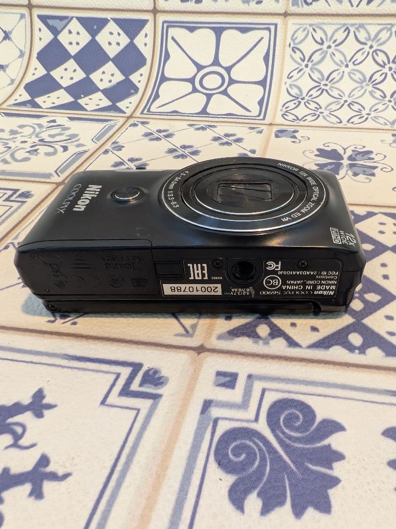 NIKON COOLPIX S6900 コンパクトデジタルカメラ