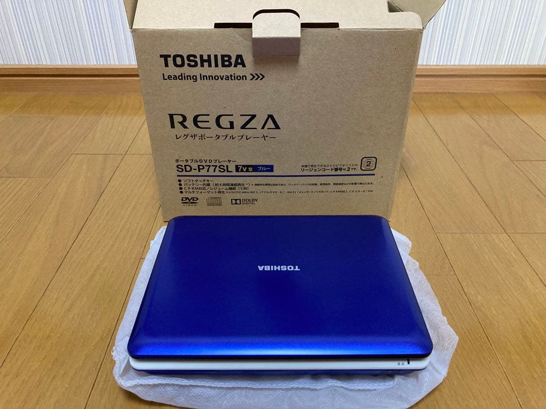 TOSHIBA REGZA レグザポータブルプレーヤー