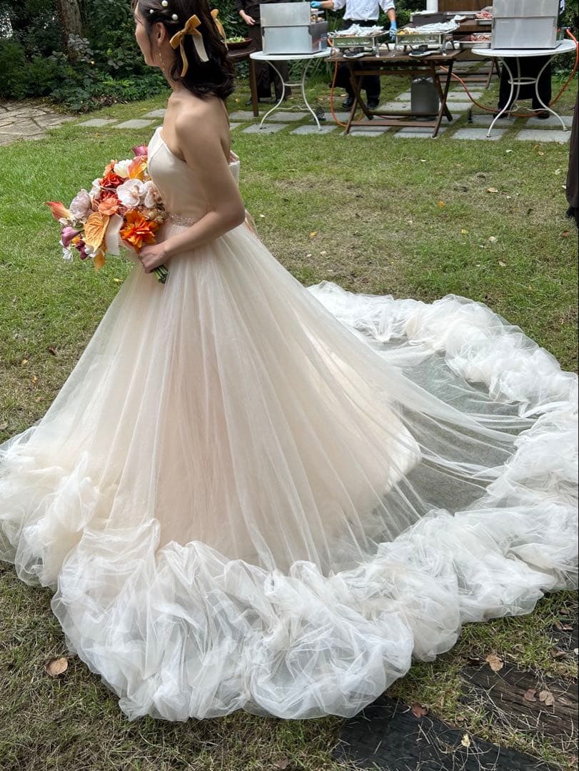チュールドレス　カラードレス　ウエディングドレス　結婚式