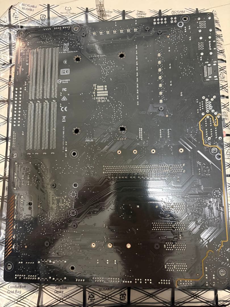 ASUS TUF GAMING X570-PLUS マザーボード