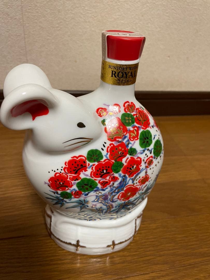 しょう【ウイスキー】サントリー ロイヤル ネズミ型陶器ボトル【2020年
