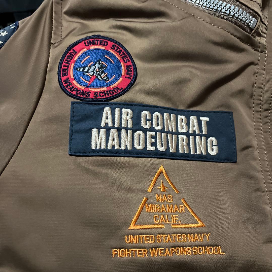 希望額へ　超美品　AVIREX トップガン TOPGUNジャケット　サイズL