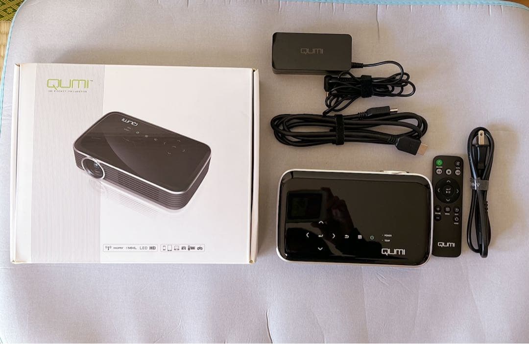 Vivitek LEDモバイルプロジェクター QUMI Q8-BK