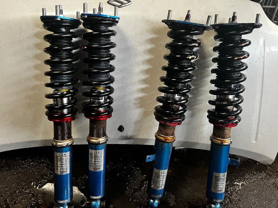 クラウン用 CUSCO 調整式車高調キット