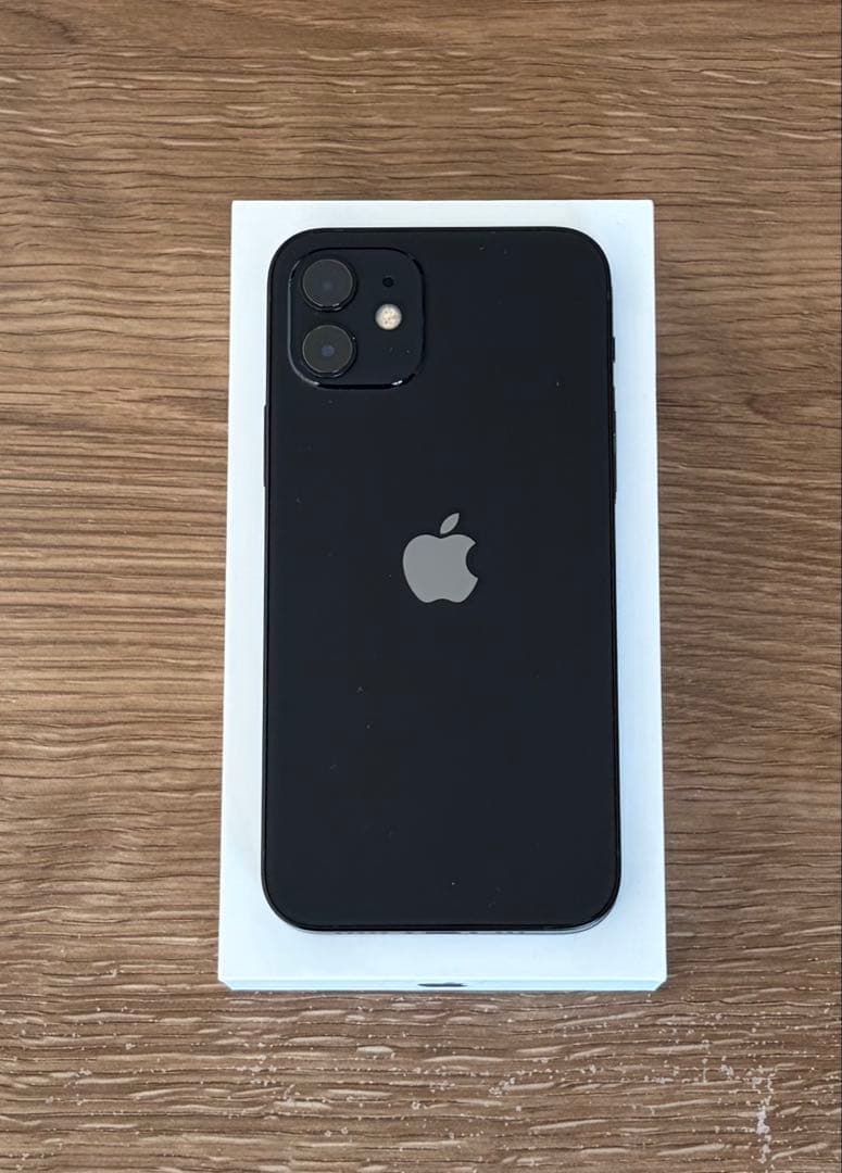 スマートフォン本体 Apple iPhone 12 Black 64GB