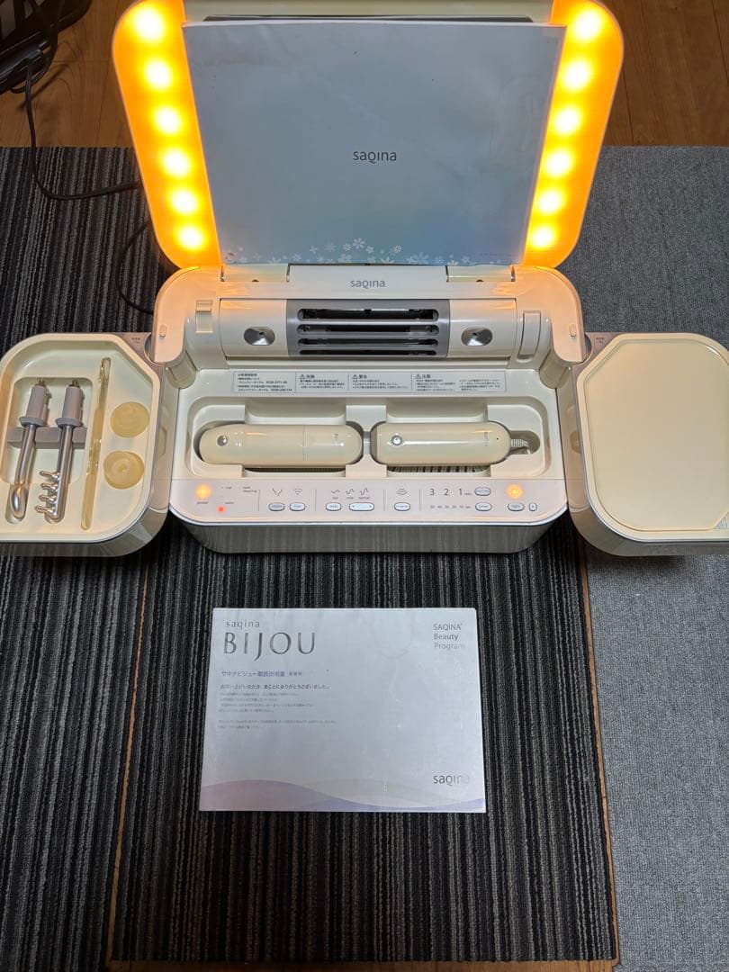 春　　saqina saqinabijou サキナビジュー 美顔器