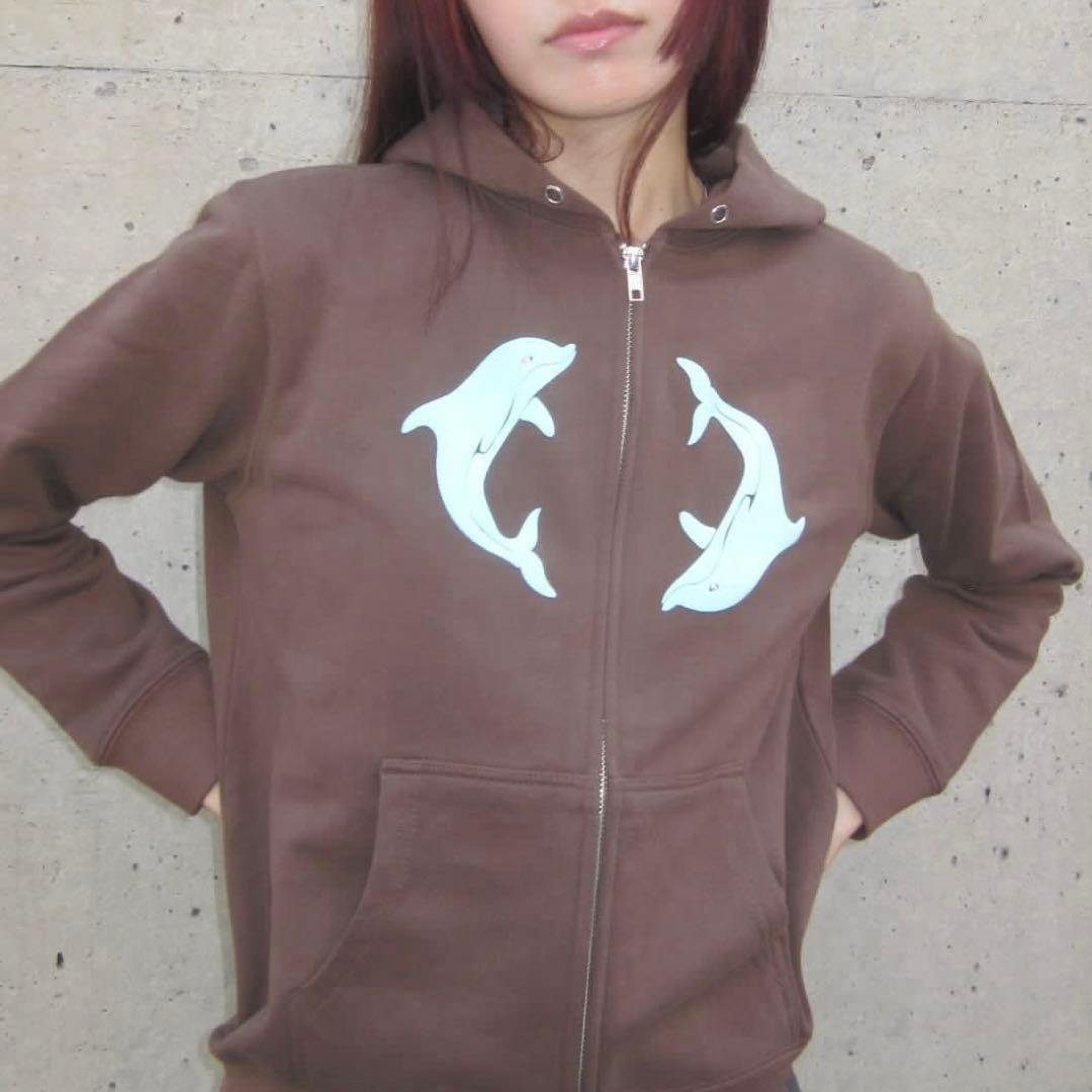 【最終値下げ】labyrins Two Dolphins Zip Hoodie