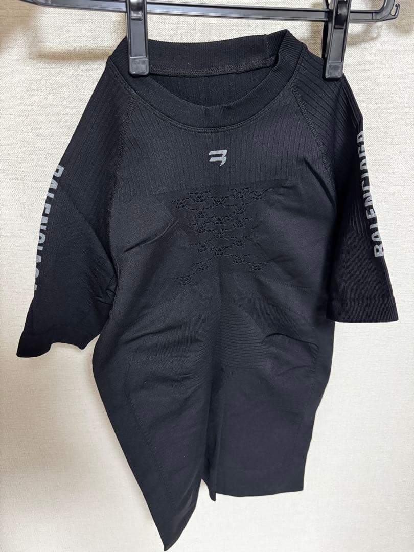 BALENCIAGA X-BIONICブラックショートスリーブ