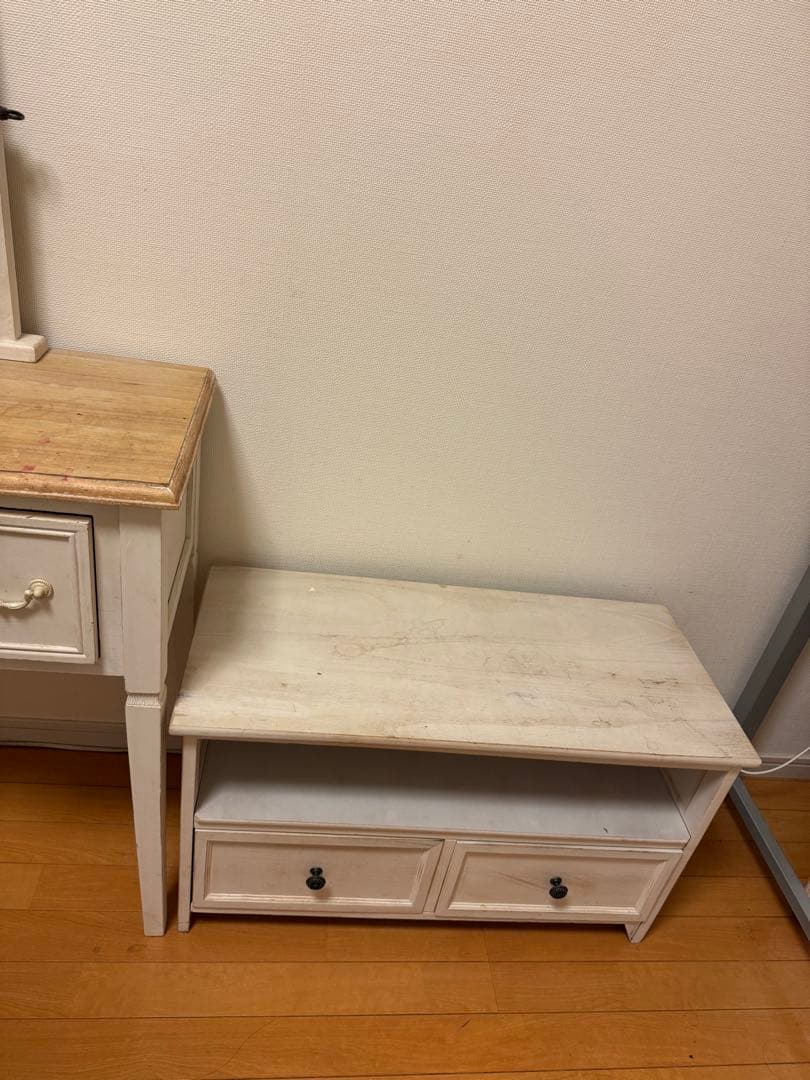 【1点価格】ブロカントシリーズ　ホワイト木製家具(鏡台・テレビ台・チェスト)