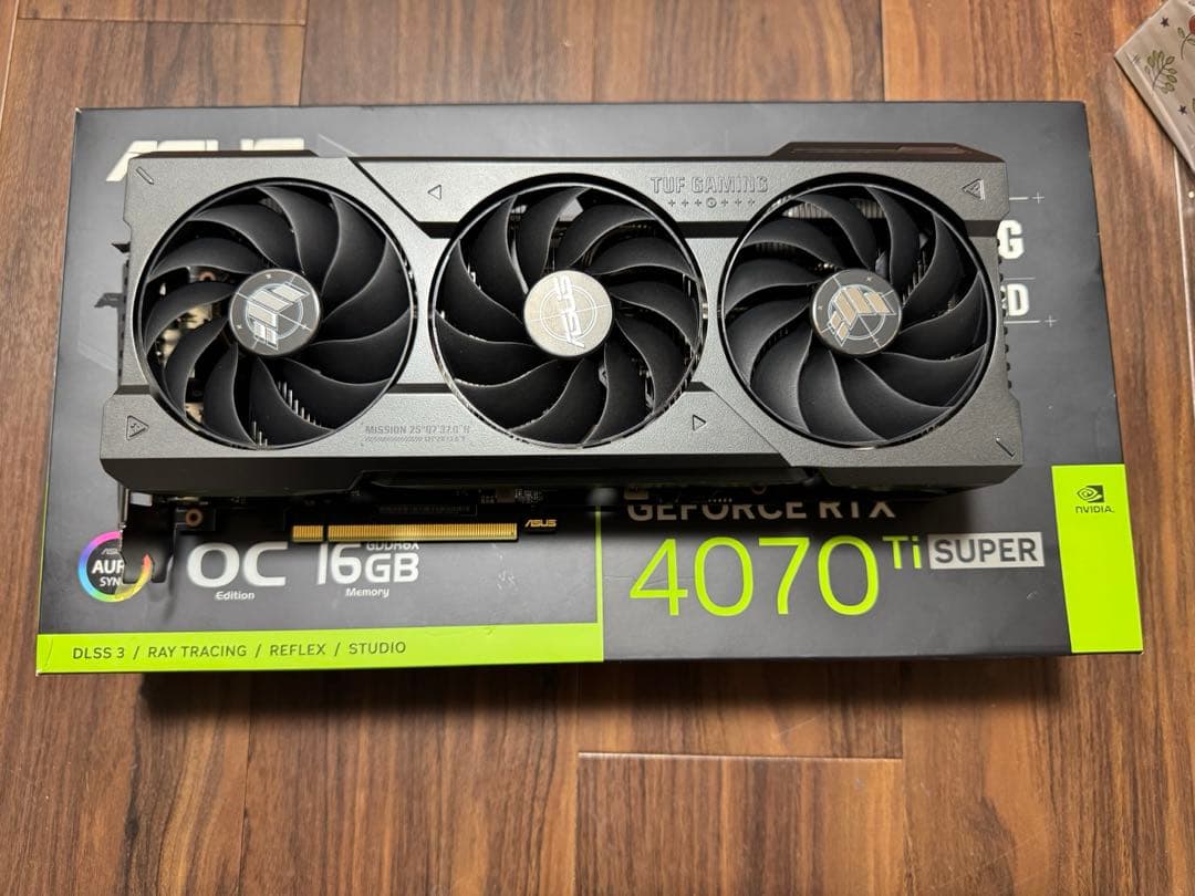 グラフィックボード・グラボ・ビデオカード ASUS TUFGaming GeForce RTX 4070 Ti Super