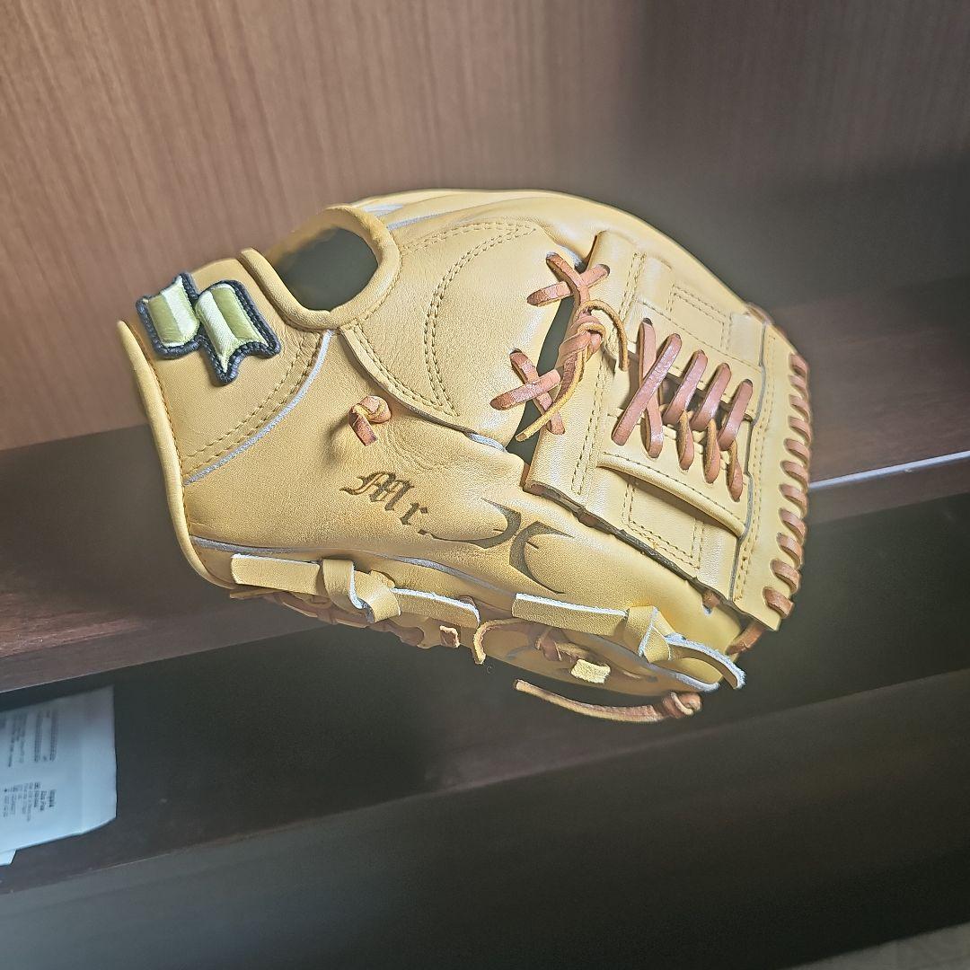硬式野球グローブ Mr. X 黄色