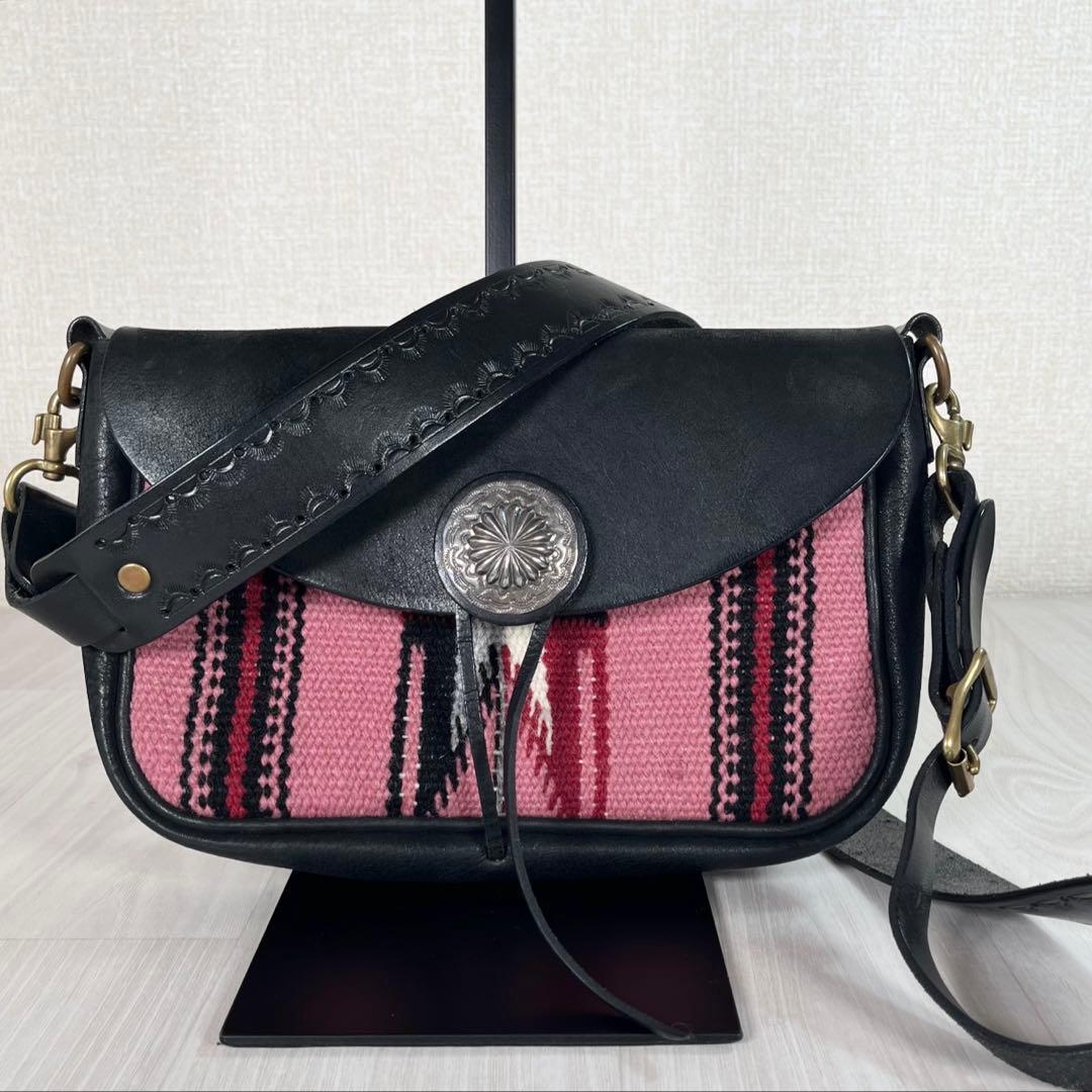 【未使用級】ラッキージョン　ラグショルダーバッグ　コンチョ　チマヨ柄　ウエスタン