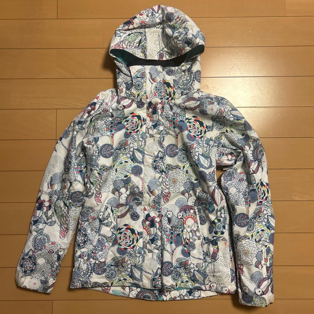 ウィンタースポーツ用花柄アウター　セットアップサイズS