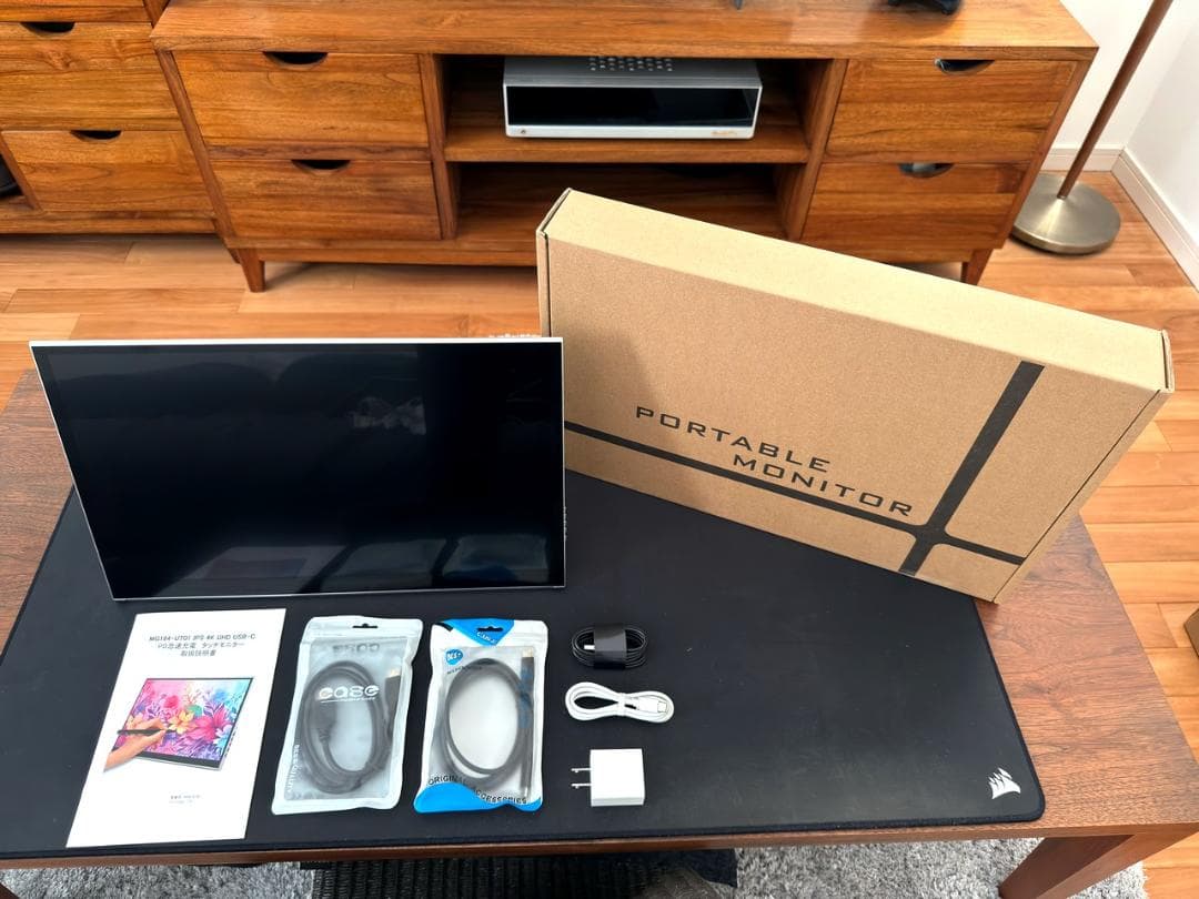 18.4インチ 4Kモバイルモニター MG184-UT01 スタイラスペン対応①