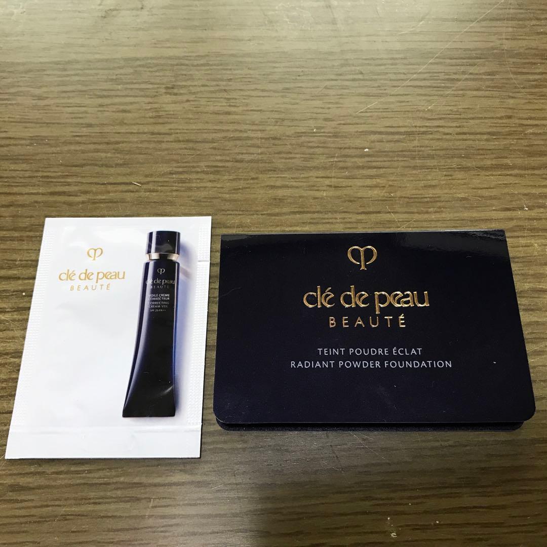 クレ・ド・ポー ボーテ プードルコンパクトエサンシエルｎ＋サンプル