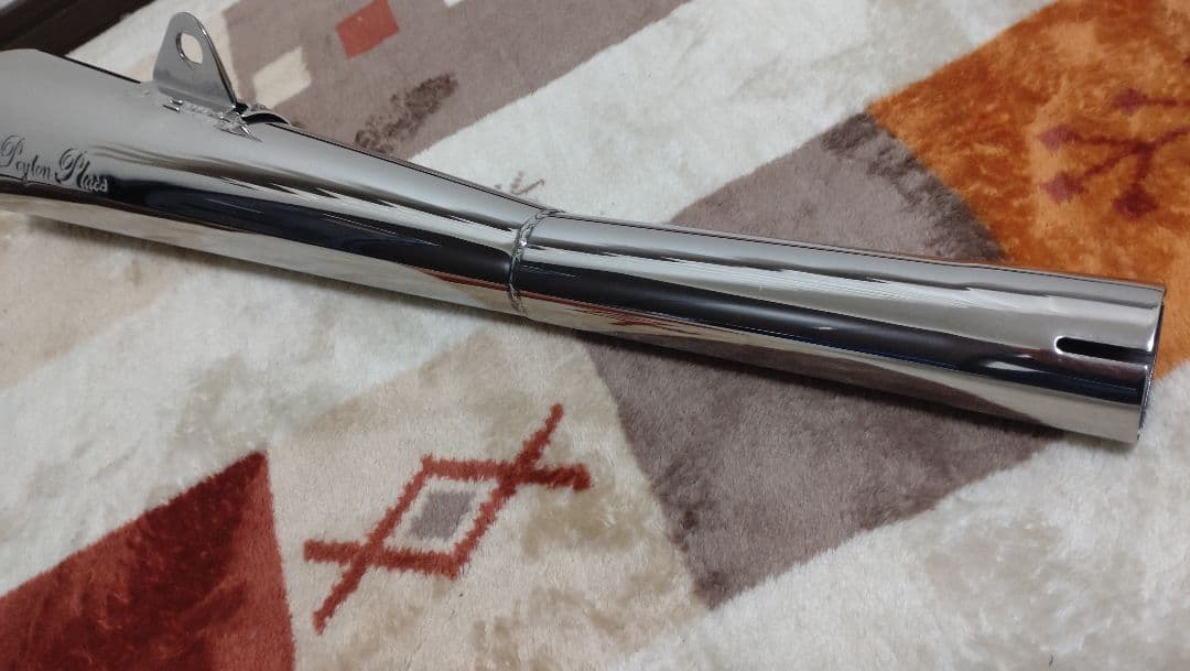 sr400　ペイトンプレイス　マフラー　グッズ　ボアエース　シート