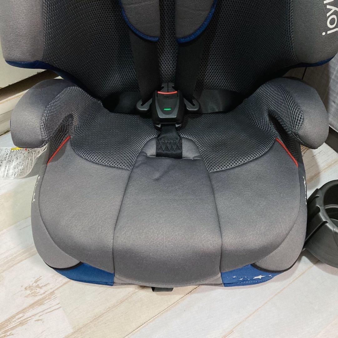 Combi ジョイトリップ Simplight ジュニアシート　チャイルドシート