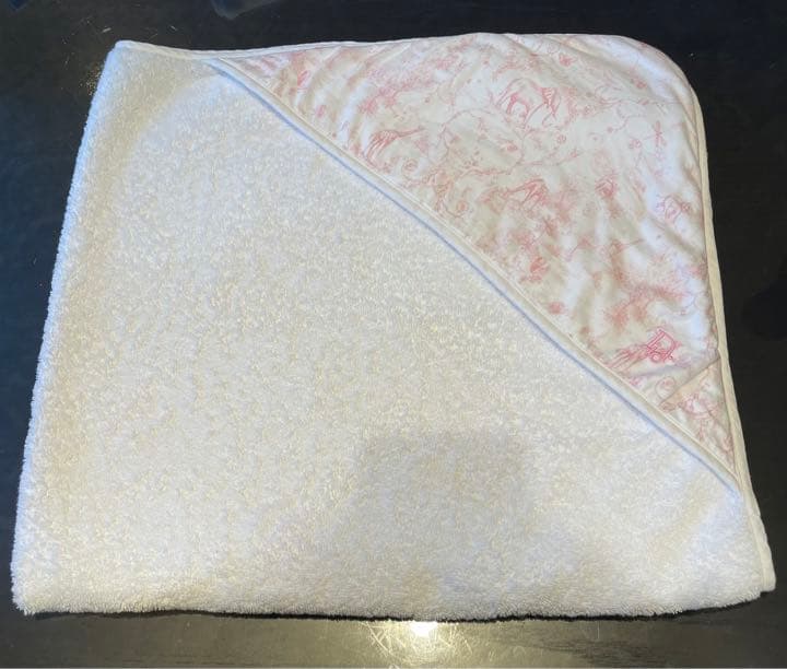 値下げ！baby Dior バスケープ　おくるみ