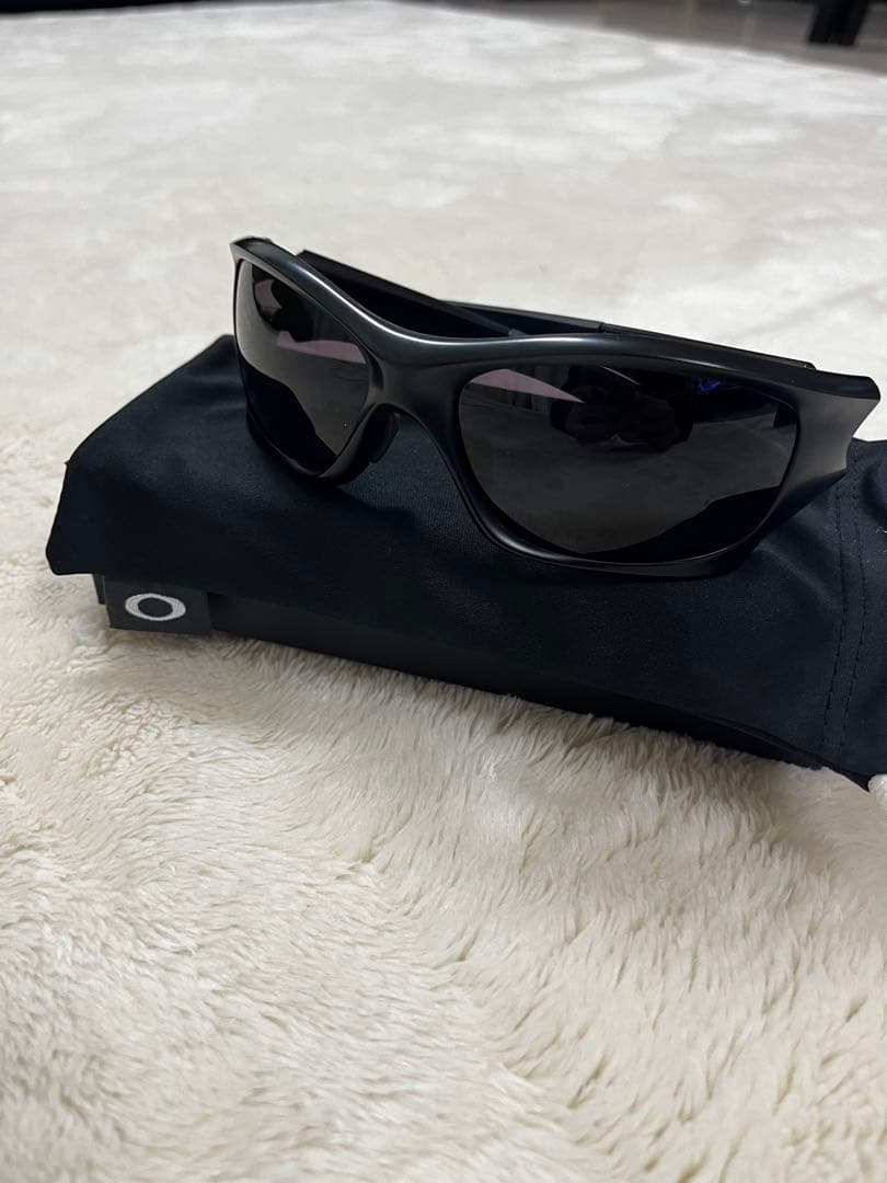 オークリー　サングラス　ＰＩＴ　ＢＵＬＬ