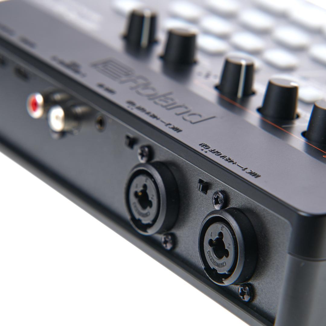 Roland VRC-01 AeroCaster 複数台スマホでライブ配信機器