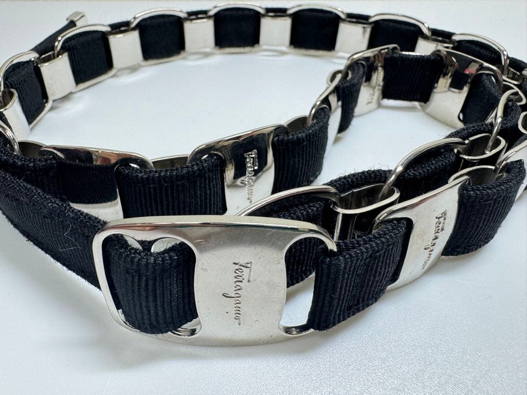 Salvatore Ferragamo フェラガモ ヴァラリボン ベルト