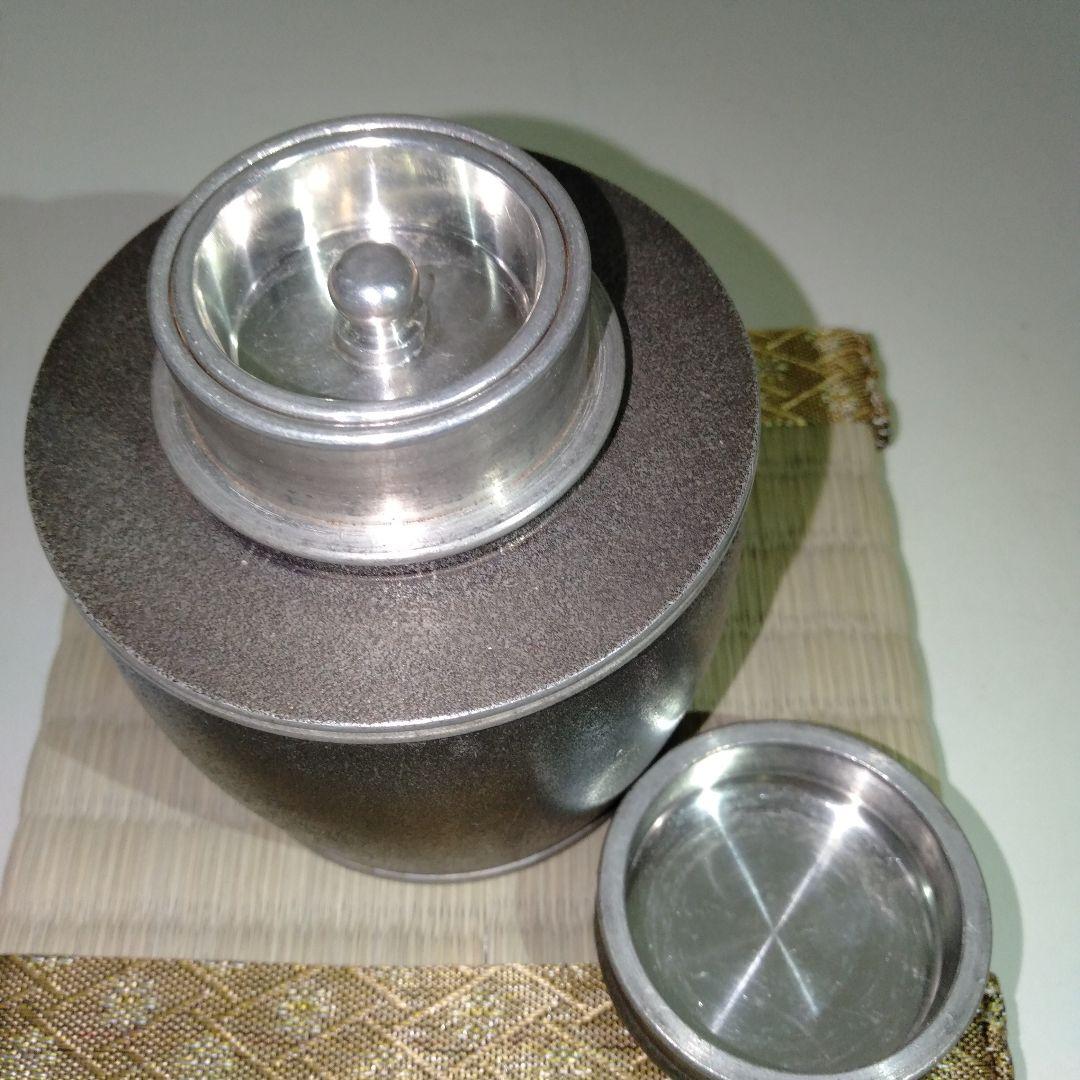 錫製茶入　茶道具　畳台付き１個