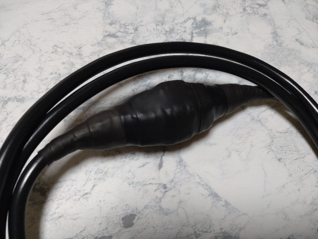 【最新作】420段式カタパルト搭載　スピーカーケーブル 1.8mペア