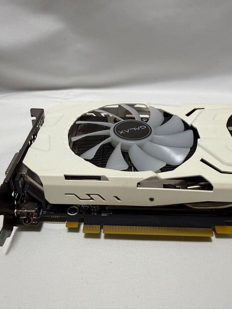 (動作確認済)玄人志向 GALAKURO GTX1080 8GB/WHITE