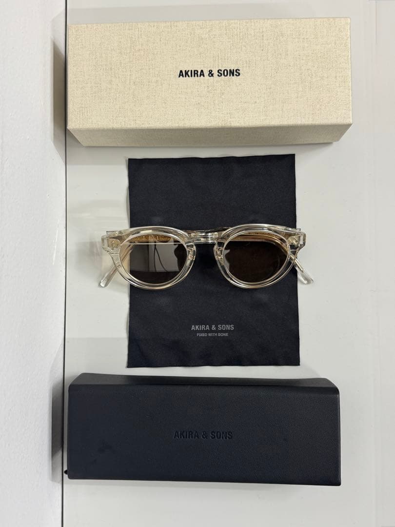美品　AKIRA & SONS \