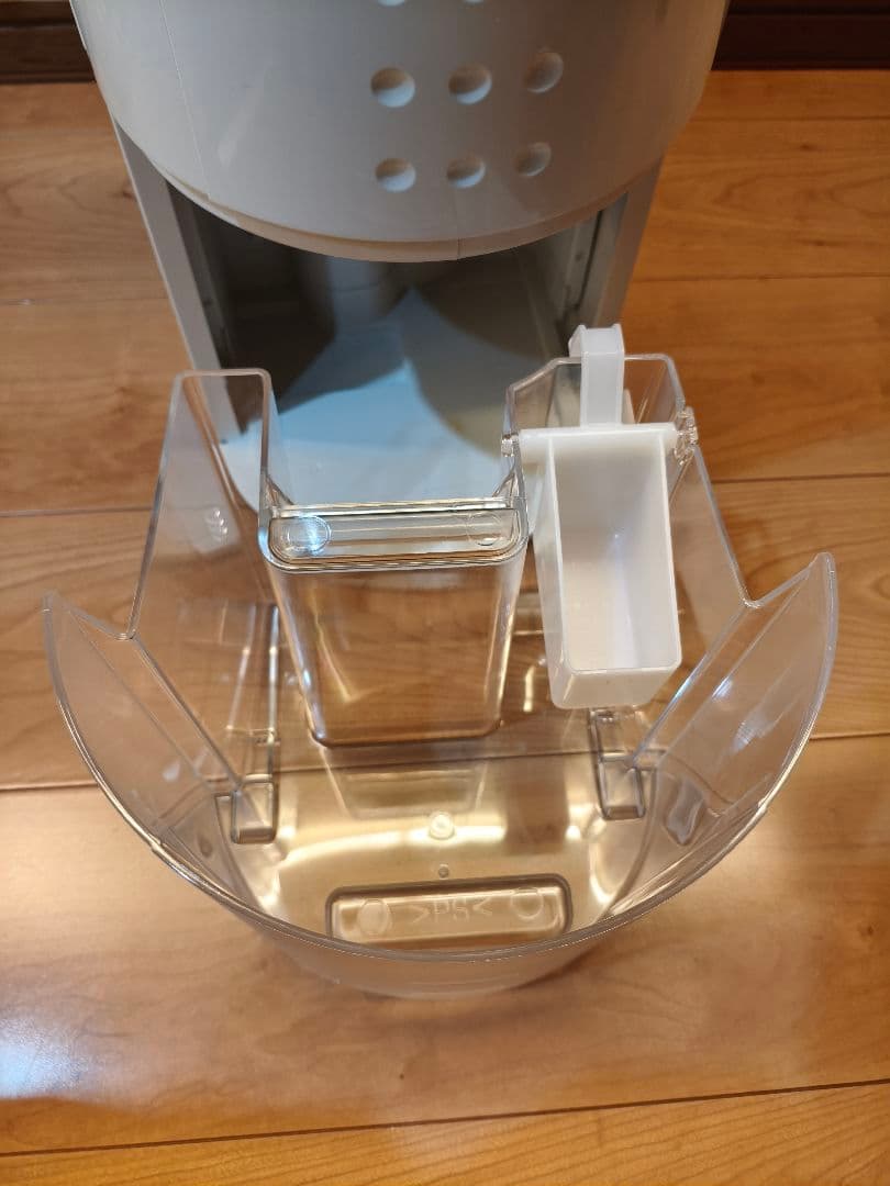 コロナ　衣類乾燥除湿機　CD-P6325 ホワイト