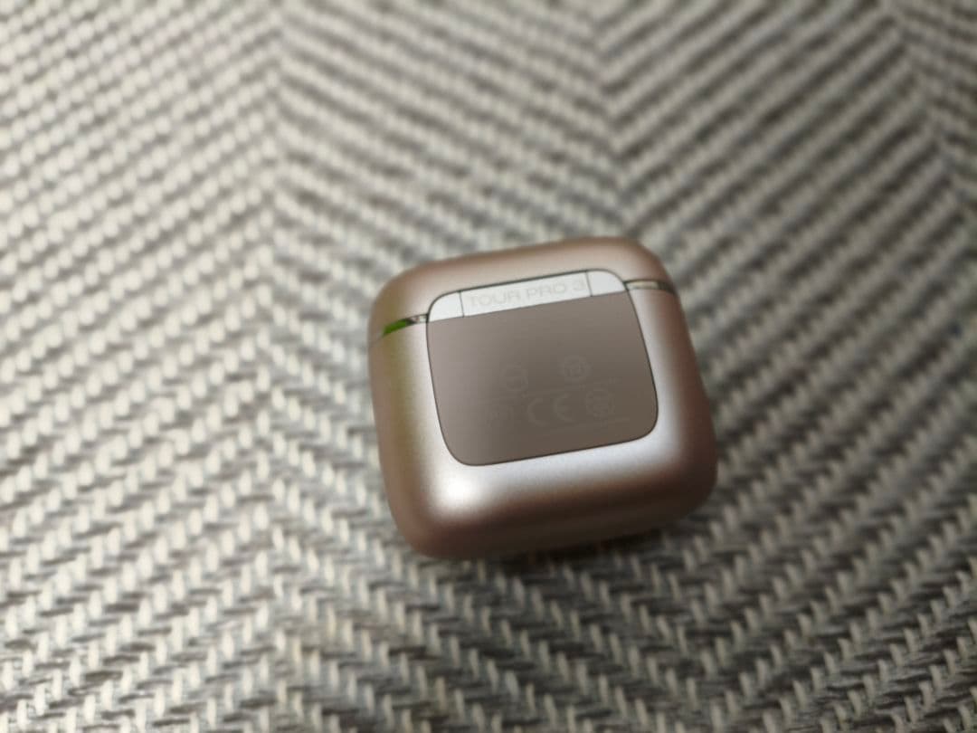 JBL TOUR PRO 3 付属品無 値引き可