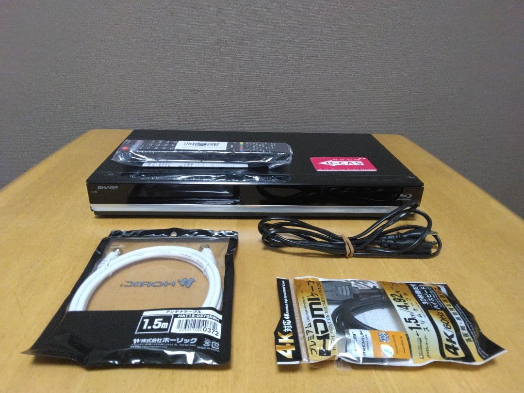 SHARP AQUOSブルーレイ BDーW580 2番組同時録画　保証付き