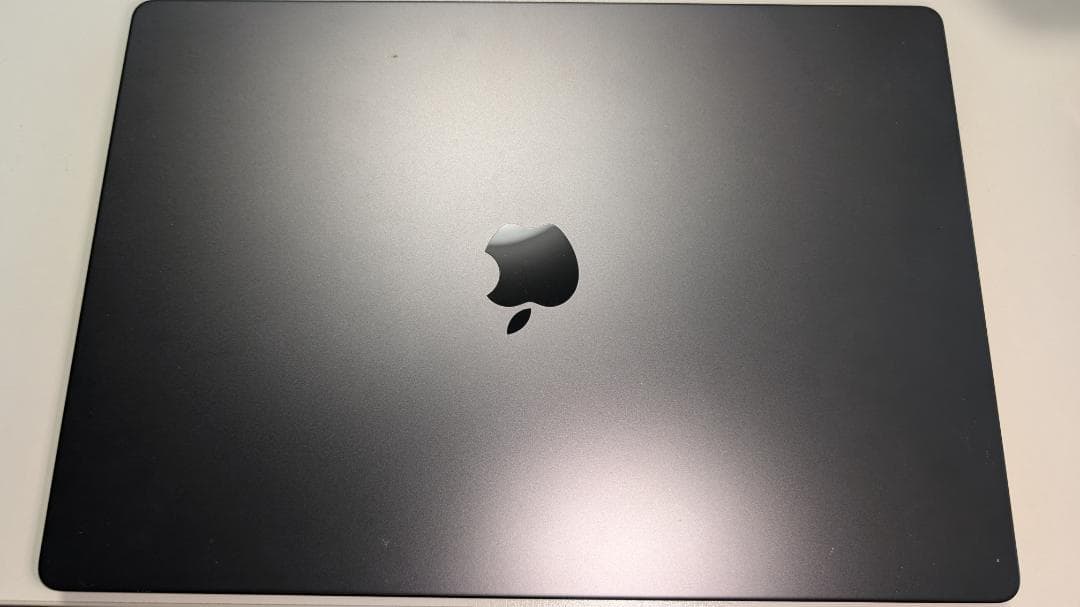 画面難ありジャンク MacBook Pro A2991 M3 Pro 36GB