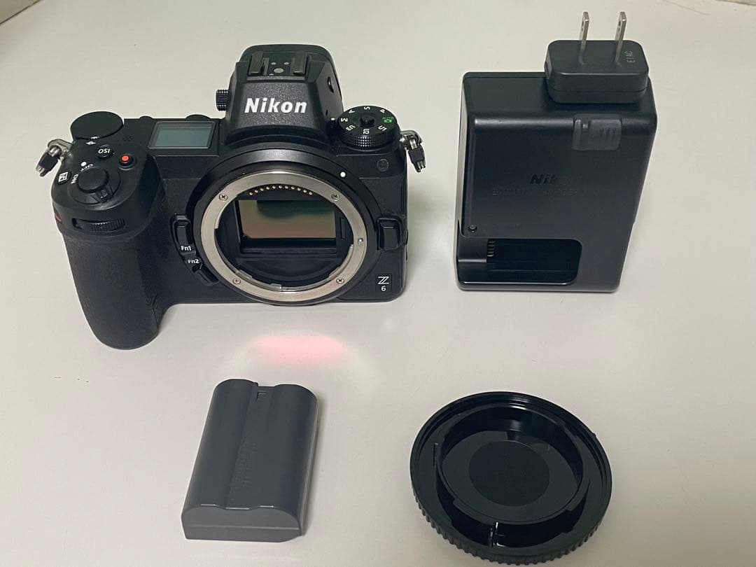 Nikon Z6 ミラーレスカメラ 中古 ボディ　シャッター数 6965