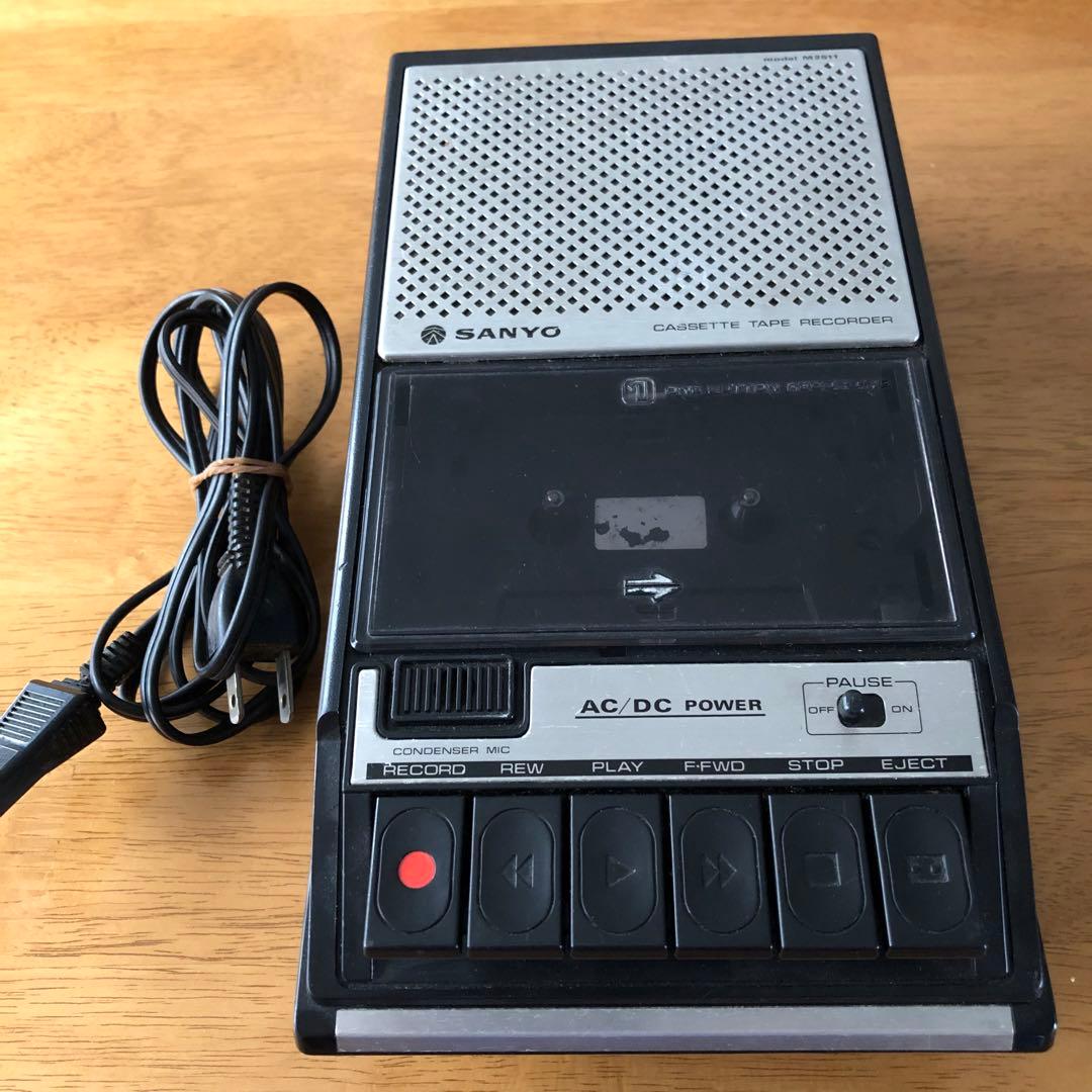 昭和レトロSANYOカセットレコーダー海外仕様　220V激レア初代物稼働品