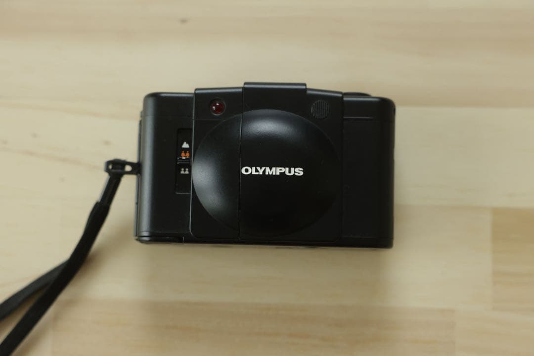 n*p様 XA2 OLYMPUS コンパクトカメラ ブラック