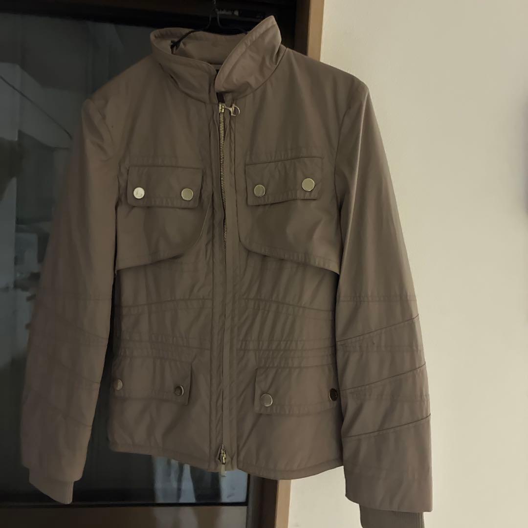 カジュアルベージュGUCCIジャケット