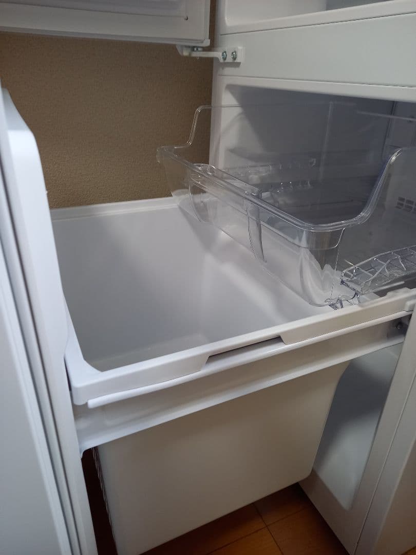 SHARP　冷蔵庫　一人暮らし