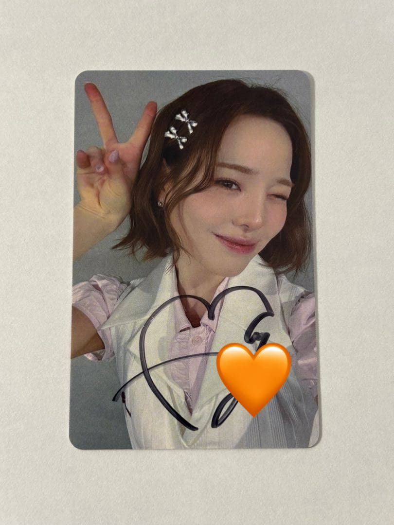 NiziU 香港 マコ サイン入り フォトカード NiziUniverse