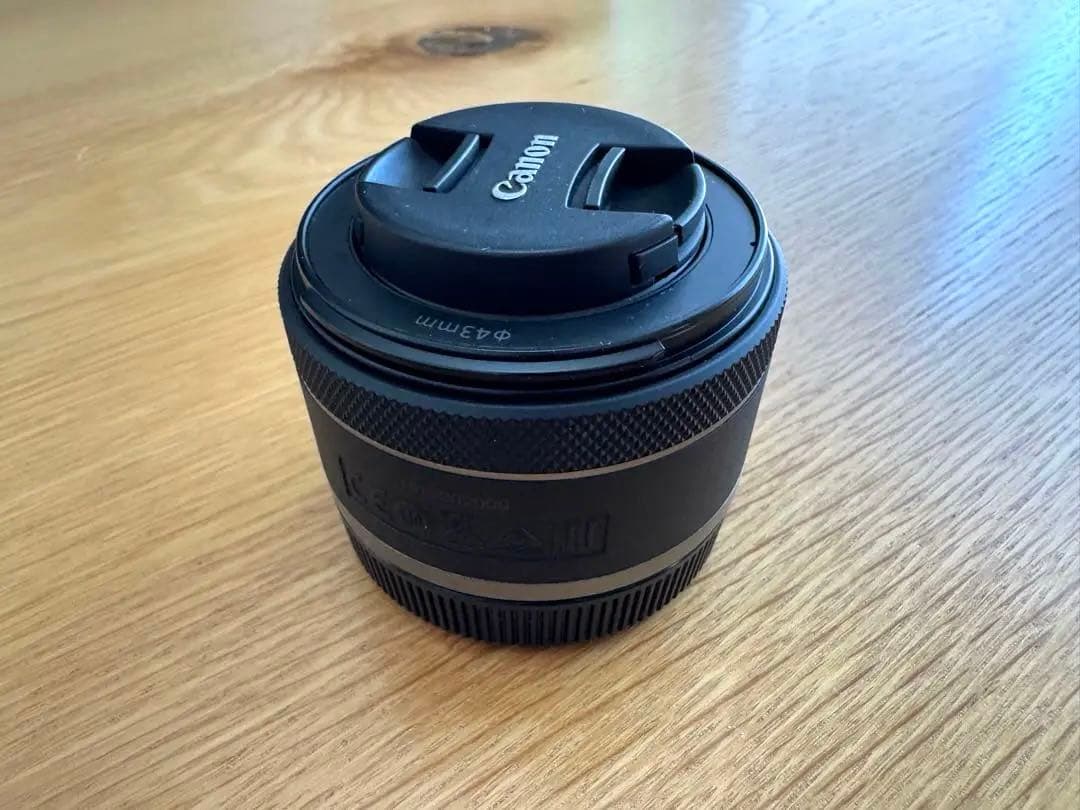 Canon RF 16mm F2.8 STM レンズ