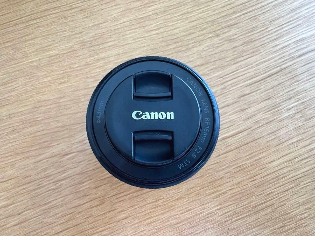 Canon RF 16mm F2.8 STM レンズ