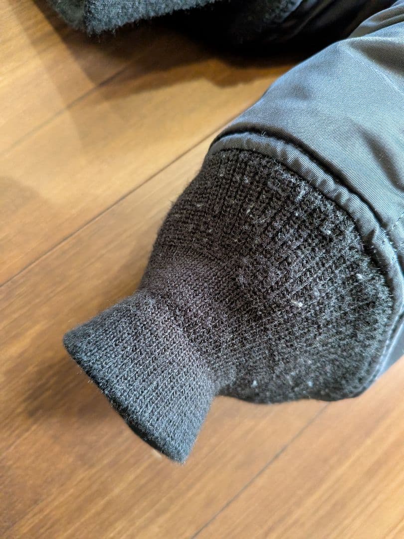 アルファインダストリーズ　N-2B　TIGHT　XL　ブラック