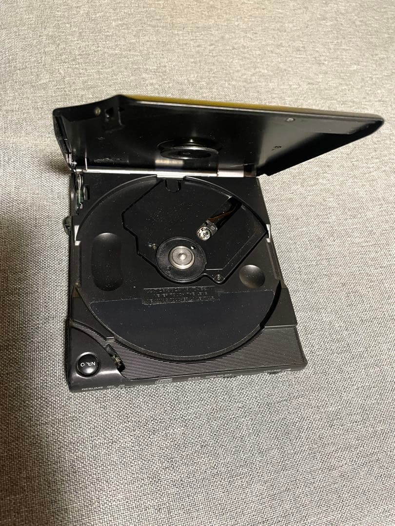 【ジャンク】 SONY Diskman D-303 ポータブルCDプレーヤー