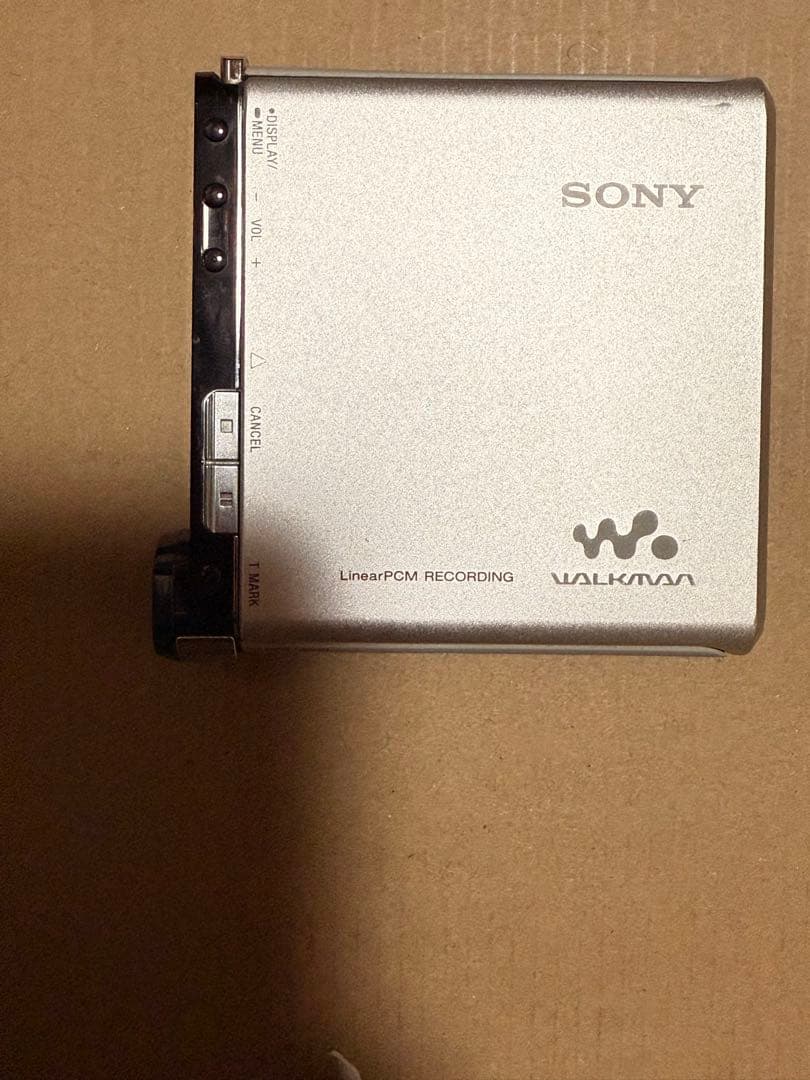 SONY MZ-RH1 ポータブルMDプレーヤー（ジャンク品）