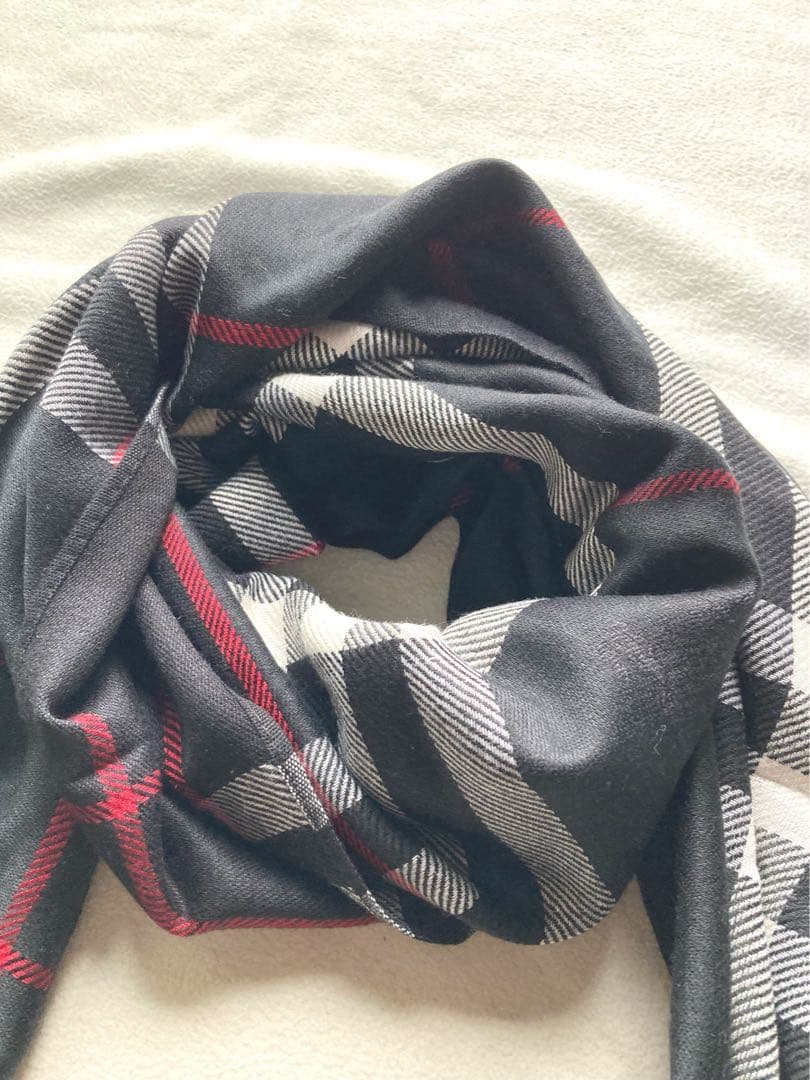 chhhneタグ付　バーバリー　カシミヤ100 ノバチェック　大判ストール