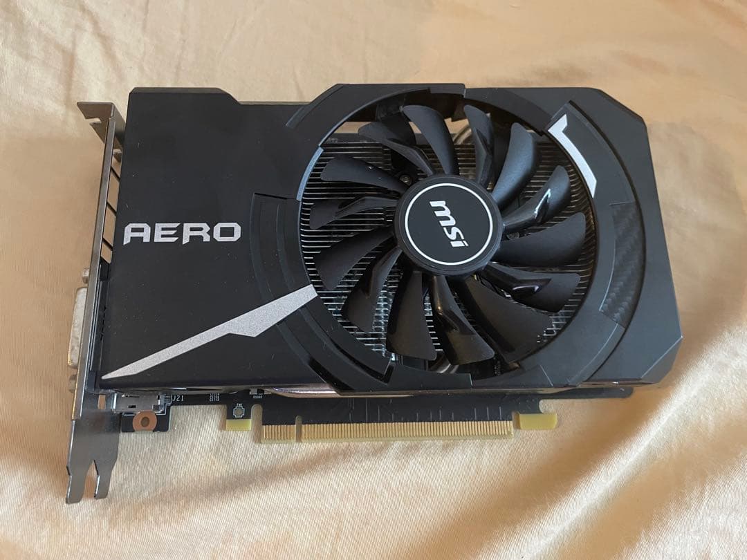 グラフィックボード・グラボ・ビデオカード GTX 1060 6G OC [PCIExp 6GB]